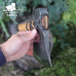 Handcrafted Scandinavian Leather-Wrapped Axe – Viking-Inspired Outdoor