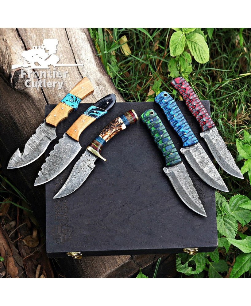 Handmade Damascus Steel Skinning Knife Set for Outdoor Enthusiasts