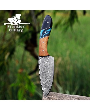 Handmade Damascus Steel Skinning Knife Set for Outdoor Enthusiasts