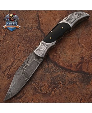 Eye Catching Folding Knife with Damascus Steel Blade and Horn Handle