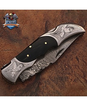 Eye Catching Folding Knife with Damascus Steel Blade and Horn Handle