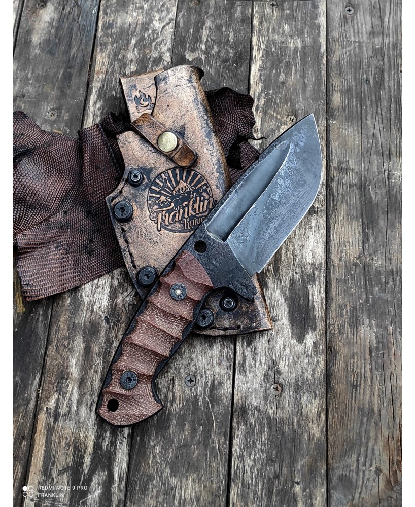 Handmade Survival Hunting Knife - Rugged Outdoor Tool