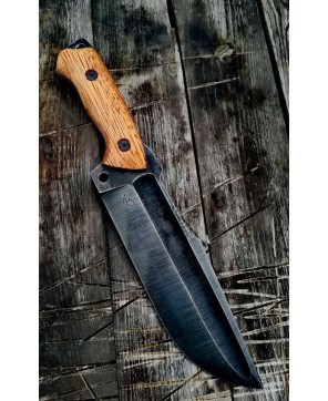 Handcrafted Bushcraft Knife with Wooden Handle - Durable & Reliable