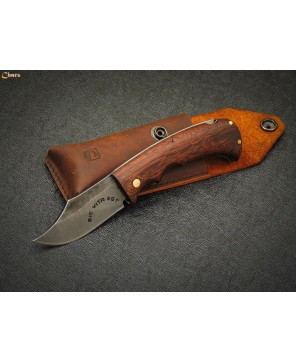 Classic Folding Knife with Wooden Handle