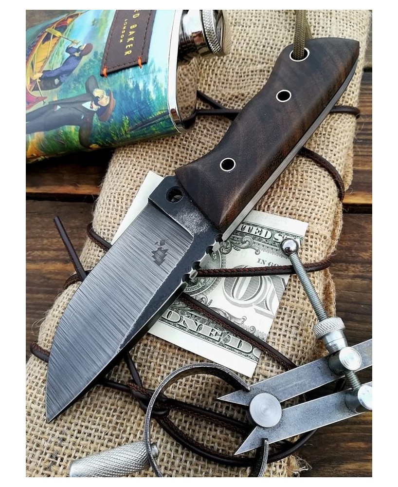 Compact Damascus Steel Knife with Wooden Handle and Sheath