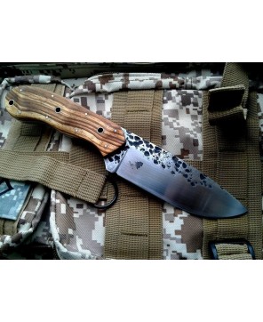 Handcrafted Survival Knife with Wooden Handle and Hammered Blade