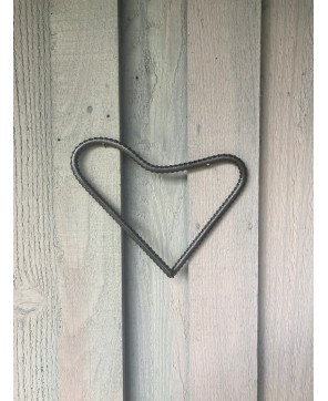 Rustic Rebar Heart Wall Hanging - Durable Home Accent Decor