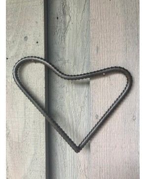 Rustic Rebar Heart Wall Hanging - Durable Home Accent Decor