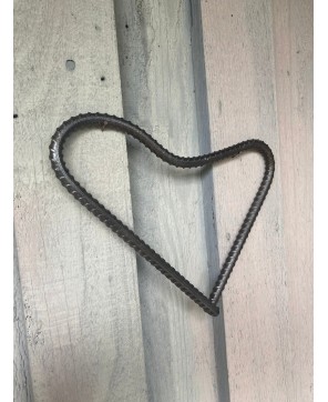 Rustic Rebar Heart Wall Hanging - Durable Home Accent Decor