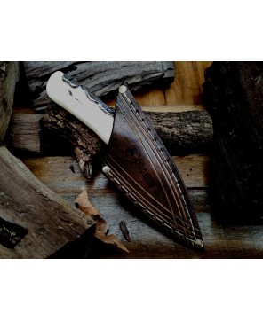 Rosicrucian Verijero Knife – Handcrafted Sheffield Steel