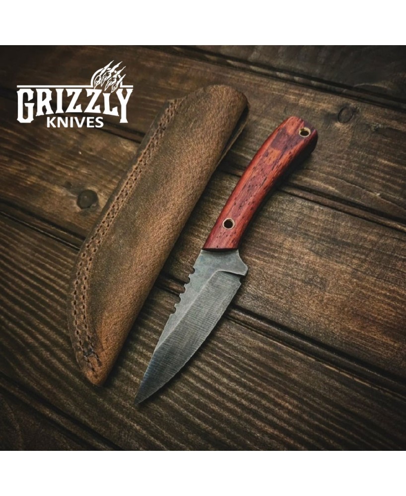 SPUR • Padauk – Compact Handmade Knife with Leather Sheath