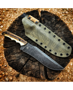 Recurve Fighter Knife – AEB-L Steel Blade with Antler Handle