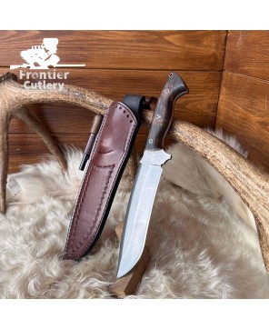 Hand-Forged Carbon Steel Machete Knife – Walnut Handle, Leather Sheath