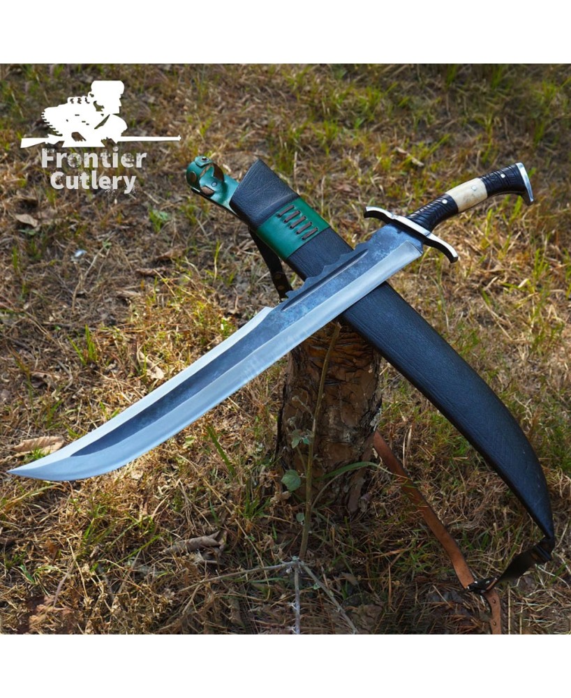 Hand-Forged Viking Hunting Machete – Carbon Steel Blade & Bone Handle