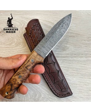 Hand-Forged Damascus Bushcraft Knife – Chestnut Handle, Full Tang