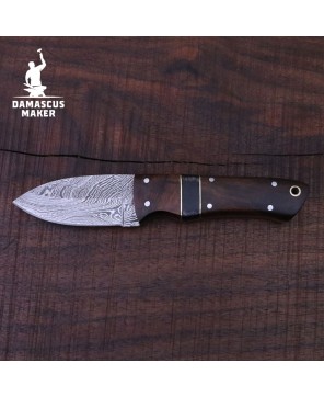 Compact Damascus Bushcraft Knife – Walnut Handle & Leather Sheath