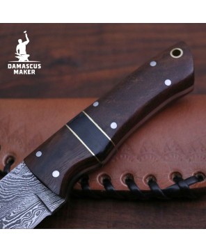 Compact Damascus Bushcraft Knife – Walnut Handle & Leather Sheath