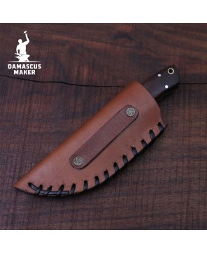 Compact Damascus Bushcraft Knife – Walnut Handle & Leather Sheath